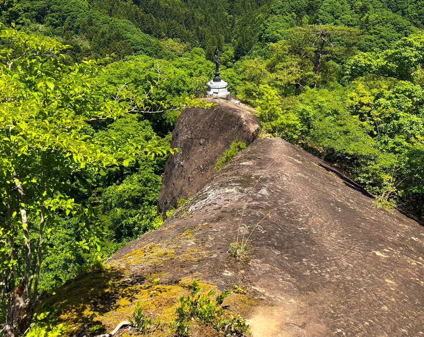 秩父札所三十二番の奥の院「般若山」